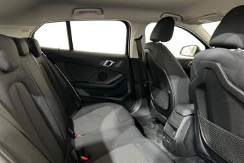 BMW 1 SERIES 1.5 118i SE Hatchback 5dr Petrol Manual Euro 6 (s/s) (140 ps) 1 