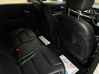 KIA NIRO 4 5d 202 BHP