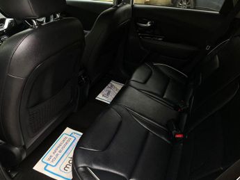 KIA NIRO 4 5d 202 BHP