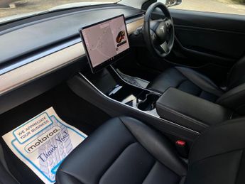 TESLA Model 3 Standard Range Plus Saloon 4dr Electric Auto RWD (241 bhp)