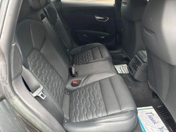 AUDI RS e-tron GT 93.4kWh Carbon Vorsprung Saloon 4dr Electric Auto quattro (598 p