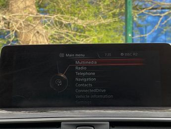 BMW 3 SERIES 2.0 320d Luxury Saloon 4dr Diesel Auto xDrive Euro 6 (s/s) (190 