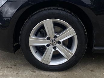 VOLKSWAGEN GOLF 1.6 TDI BlueMotion Tech Match Edition Hatchback 5dr Diesel DSG E