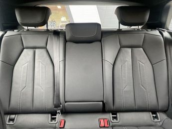 AUDI A3 1.5 TFSI 35 S line Sportback 5dr Petrol S Tronic Euro 6 (s/s) (1