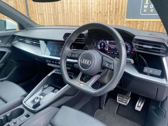 AUDI A3 1.5 TFSI 35 S line Sportback 5dr Petrol S Tronic Euro 6 (s/s) (1