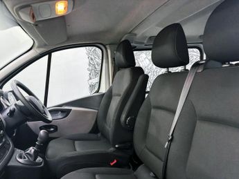 RENAULT TRAFIC 1.6 dCi 27 Business Minibus Double Cab 5dr Diesel Manual SWB Eur
