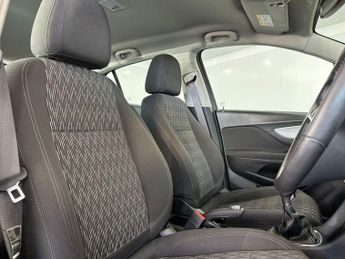 VAUXHALL MOKKA 1.6 CDTi Tech Line SUV 5dr Diesel Manual 2WD Euro 6 (s/s) (136 p