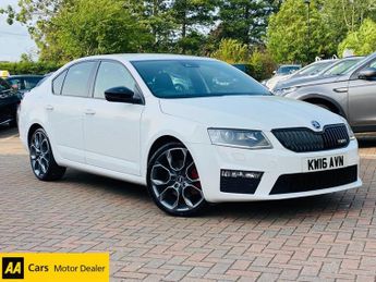 Skoda Octavia 2.0 TDI vRS Hatchback 5dr Diesel Manual Euro 6 (s/s) (SNav) (184