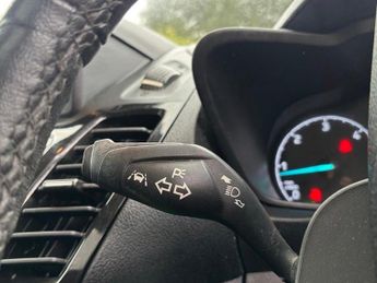 FORD GRAND TOURNEO CONNECT 1.5 EcoBlue Titanium MPV 5dr Diesel Auto Euro 6 (s/s) (120 ps)