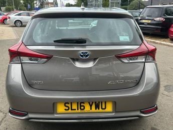 TOYOTA AURIS 1.8 VVT-h Business Edition Hatchback 5dr Petrol Hybrid CVT Euro 