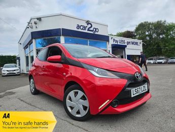 Toyota AYGO 1.0 VVT-i x-play Hatchback 5dr Petrol Manual Euro 6 (68 ps)