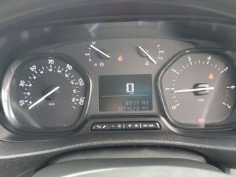 VAUXHALL VIVARO 1.5 Turbo D 2900 Dynamic Panel Van 6dr Diesel Manual L2 H1 Euro 