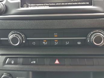 VAUXHALL VIVARO 1.5 Turbo D 2900 Dynamic Panel Van 6dr Diesel Manual L2 H1 Euro 