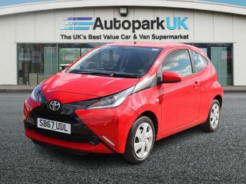 Toyota AYGO 1.0 VVT-i x-play Hatchback 3dr Petrol Manual Euro 6 (68 ps)