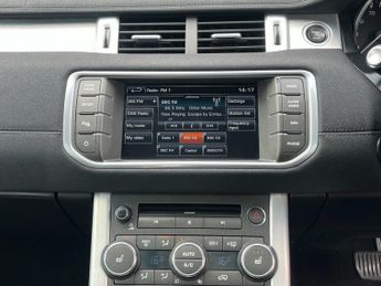 LAND ROVER RANGE ROVER EVOQUE 2.2 SD4 Pure Tech SUV 5dr Diesel Auto 4WD Euro 5 (s/s) (190 ps)