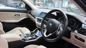 BMW 3 SERIES 2.0 320i Sport Saloon 4dr Petrol Auto Euro 6 (s/s) (184 ps)