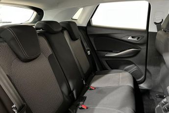 VAUXHALL GRANDLAND X 1.2 Turbo SE SUV 5dr Petrol Manual Euro 6 (s/s) (130 ps) Touchsc