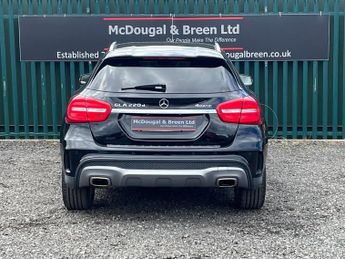 MERCEDES-BENZ GLA 2.1 GLA220d AMG Line (Premium) SUV 5dr Diesel 7G-DCT 4MATIC Euro