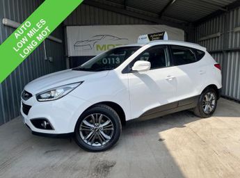 Hyundai IX35 2.0 CRDi SE SUV 5dr Diesel Auto 4WD Euro 5 (Nav) (134 bhp)