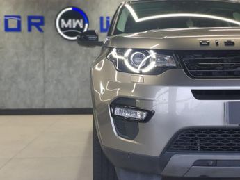 LAND ROVER DISCOVERY SPORT 2.0 TD4 HSE Black SUV 5dr Diesel Auto 4WD Euro 6 (s/s) (180 ps)