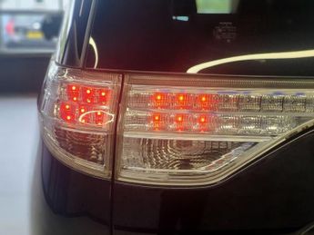 TOYOTA Estima Aeras G 2.4