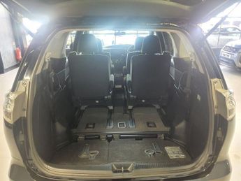 TOYOTA Estima Aeras G 2.4
