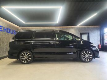 TOYOTA Estima Aeras G 2.4