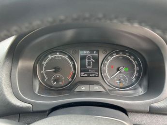 SKODA FABIA 1.4 TSI vRS S2000 Hatchback 5dr Petrol DSG Euro 5 (180 ps)