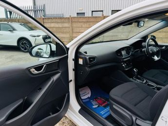 HYUNDAI IONIQ 1.6 h-GDi SE Hatchback 5dr Petrol Hybrid DCT Euro 6 (s/s) (141 p