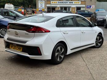 HYUNDAI IONIQ 1.6 h-GDi SE Hatchback 5dr Petrol Hybrid DCT Euro 6 (s/s) (141 p