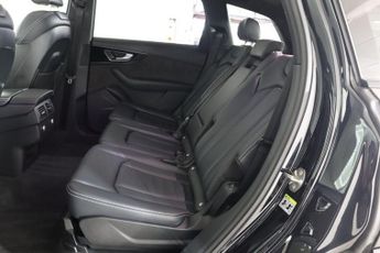 AUDI Q7 3.0 TDI V6 50 Black Edition Tiptronic quattro Euro 6 (s/s) 5dr