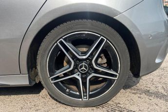 MERCEDES-BENZ A-CLASS 1.3 A200 AMG Line Edition (Executive) Hatchback 5dr Petrol 7G-DC