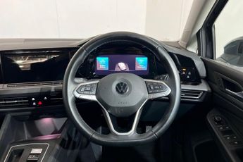 VOLKSWAGEN GOLF 1.5 eTSI MHEV Style Hatchback 5dr Petrol Hybrid DSG Euro 6 (s/s)
