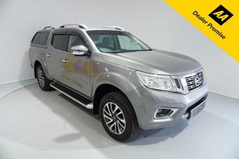 Nissan Navara 2.3 dCi Tekna Pickup Double Cab 4dr Diesel Manual 4WD Euro 6 (s/