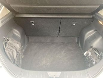 NISSAN LEAF 62kWh e+ N-Connecta Hatchback 5dr Electric Auto (217 ps)