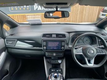 NISSAN LEAF 62kWh e+ N-Connecta Hatchback 5dr Electric Auto (217 ps)