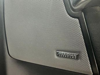 LAND ROVER DISCOVERY 4 3.0 SD V6 Landmark SUV 5dr Diesel Auto 4WD Euro 6 (s/s) (256 bhp