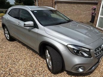 Mercedes GLA 2.1 GLA200d Sport SUV 5dr Diesel Manual Euro 6 (s/s) (136 ps)