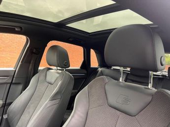 AUDI Q3 2.0 TFSI 45 S line SUV 5dr Petrol S Tronic quattro Euro 6 (s/s) 