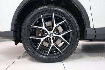 TOYOTA RAV4 2.5 VVT-h Excel SUV 5dr Petrol Hybrid CVT 4WD Euro 6 (s/s) (197 