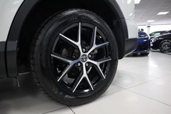 TOYOTA RAV4 2.5 VVT-h Excel SUV 5dr Petrol Hybrid CVT 4WD Euro 6 (s/s) (197 