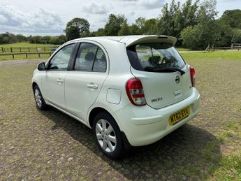 NISSAN MICRA 1.2 DIG-S Tekna Hatchback 5dr Petrol CVT Euro 5 (s/s) (98 ps)