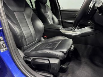 BMW 3 SERIES 2.0 320i M Sport Saloon 4dr Petrol Auto Euro 6 (s/s) (184 ps)