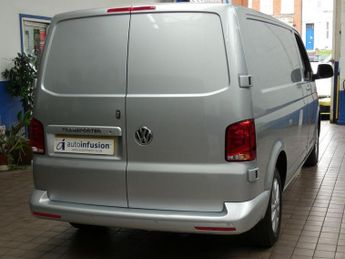VOLKSWAGEN TRANSPORTER 2.0 TDI T28 Highline Panel Van 5dr Diesel Manual FWD LWB High Ro