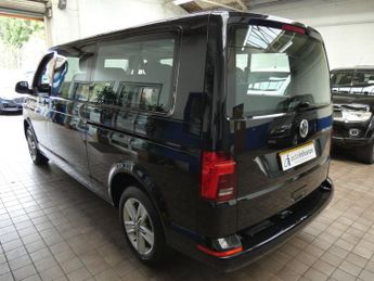 VOLKSWAGEN TRANSPORTER SHUTTLE 2.0 TDI SE Minibus Double Cab 5dr Diesel DSG LWB Euro 6 (s/s) (1