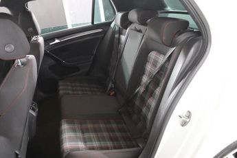 VOLKSWAGEN GOLF 2.0 TSI BlueMotion Tech GTI Hatchback 5dr Petrol DSG Euro 6 (s/s