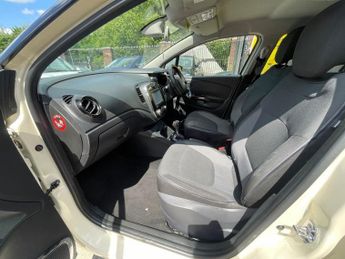 RENAULT CAPTUR 1.5 dCi ENERGY Dynamique S Nav SUV 5dr Diesel Auto Euro 6 (s/s) 