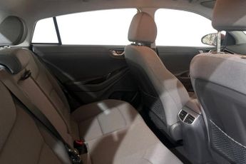 HYUNDAI IONIQ 38.3kWh Premium Hatchback 5dr Electric Auto (136 ps) 1 Owner / L