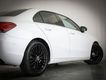 MERCEDES-BENZ A-CLASS 1.3 A200 Sport Edition (Executive) Saloon 4dr Petrol 7G-DCT Euro