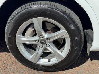 AUDI Q5 2.0 TFSI Sport SUV 5dr Petrol S Tronic quattro Euro 6 (s/s) (252